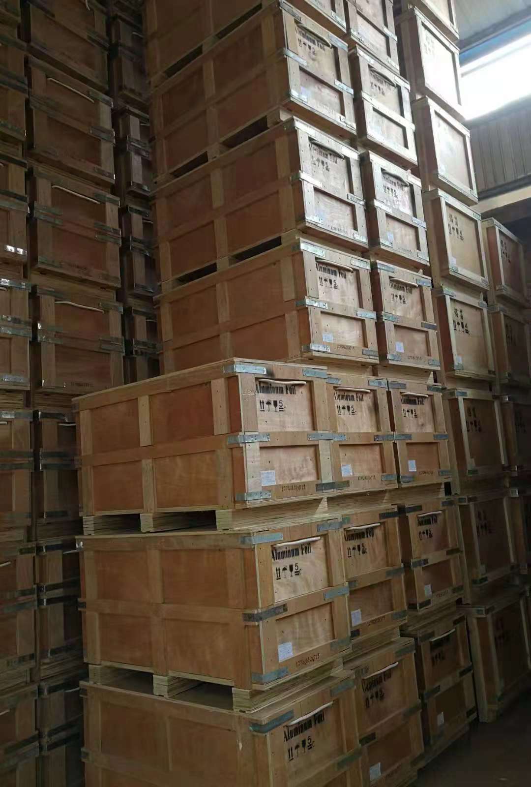 从材质选择到应用领域全面解析云南包装箱